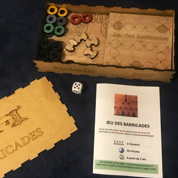 Jeu avec la règle et le dé à 6 faces